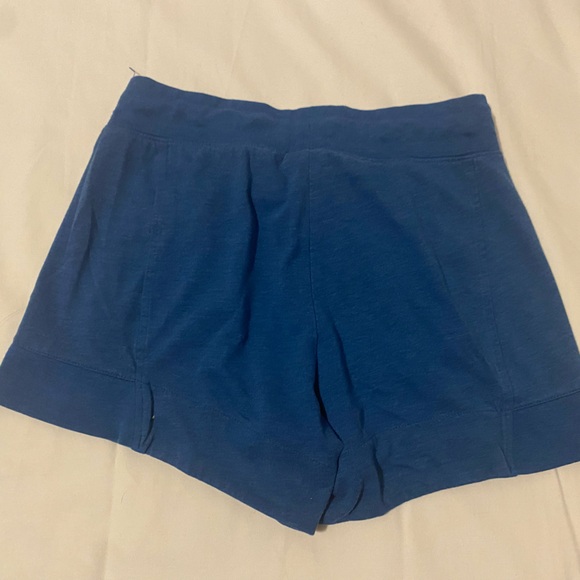 Nike shorts - Picture 2 of 5